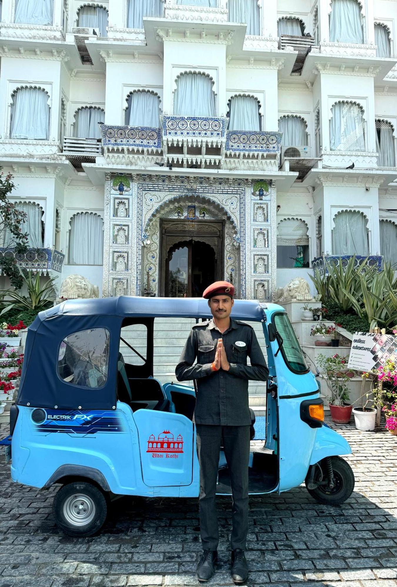 Udai Kothi Hotel Udaipur Bagian luar foto